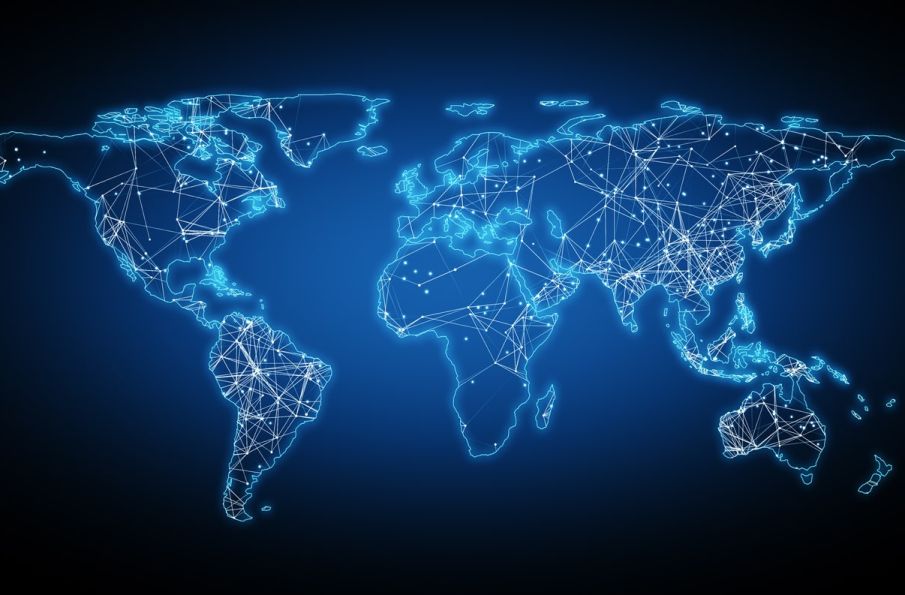 MNO Network Expansion Mechanisms to Fulfil Connected Vehicle Requirements