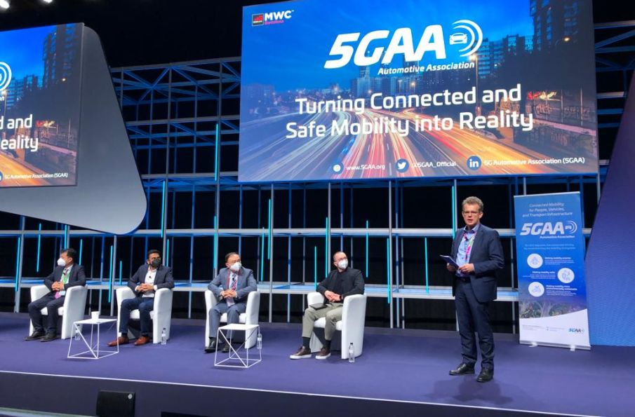 5GAA at MWC Barcelona 2022 “Turning Connected and Safe Mobility into Reality” | Conference material